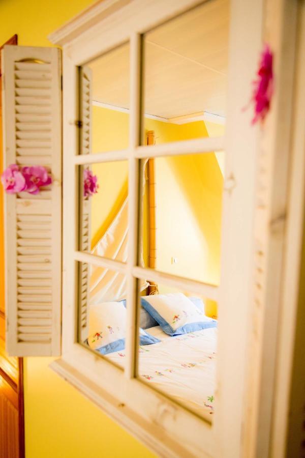 Domaine Bacchus Bed & Breakfast Reuil-sur-Marne Exterior photo