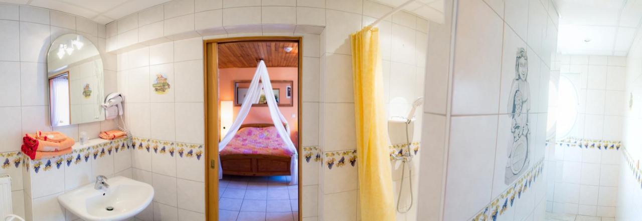 Domaine Bacchus Bed & Breakfast Reuil-sur-Marne Exterior photo